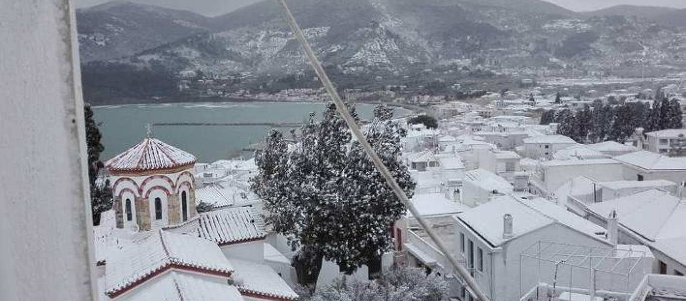 Παγετός και χιόνι σχεδόν σε όλη τη χώρα, μέχρι και στα νησια - Πιο έντονη η κακοκαιρία τις τελευταίες ώρες (φωτό, βίντεο)